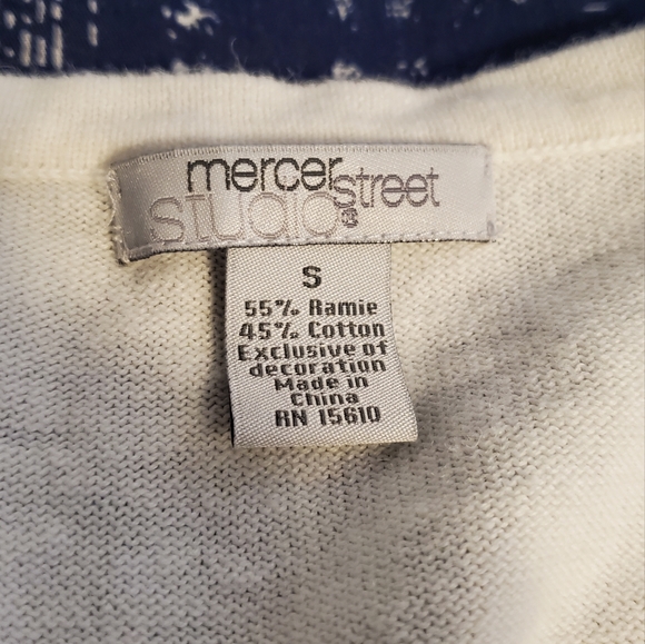 CHRISTMAS CARDIGAN - Picture 14 of 15